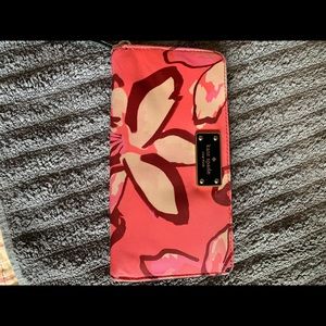 Kate spade zip wallet